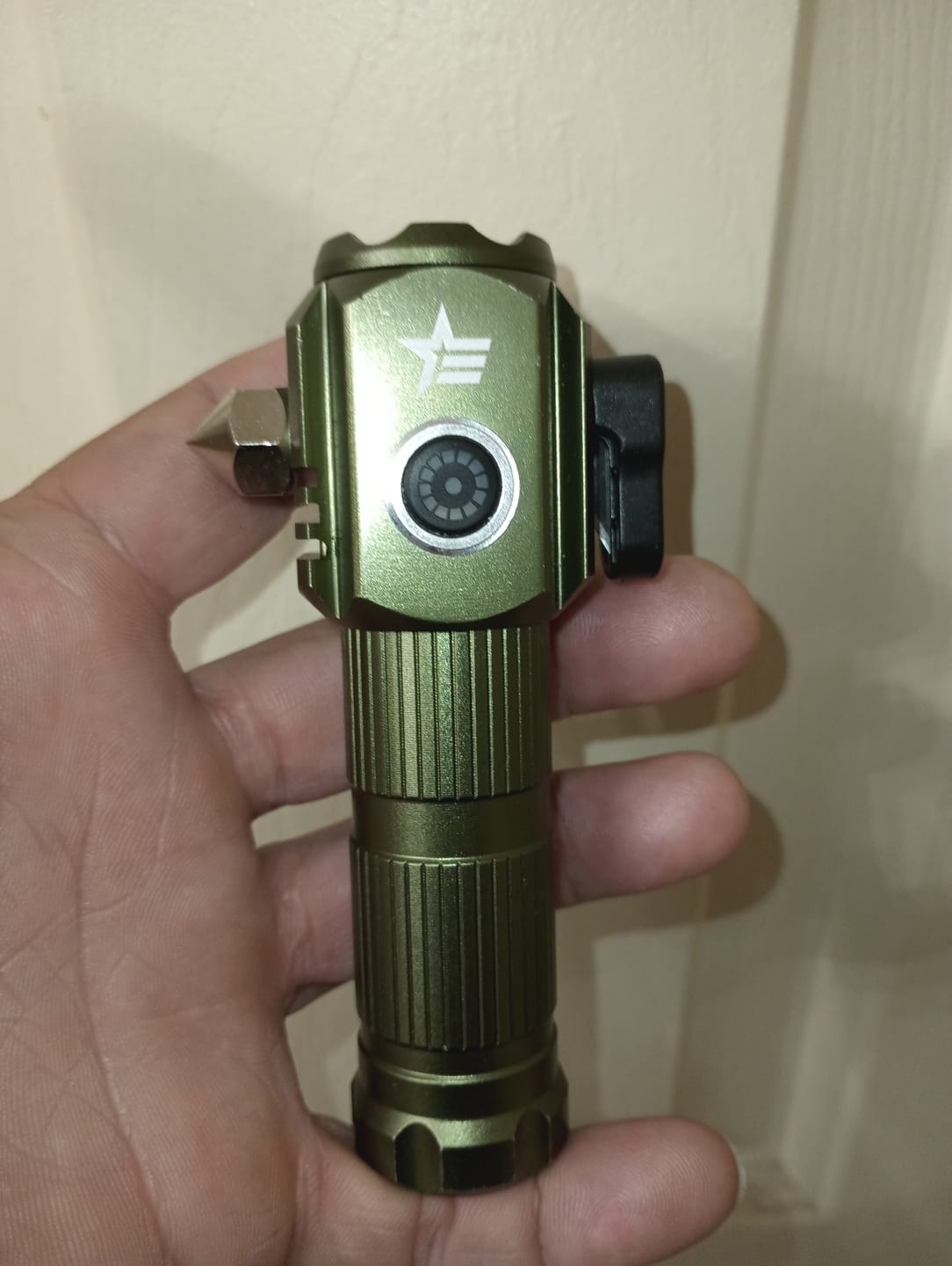 Customer photo review of Multi-Fuctional Car Hammer
