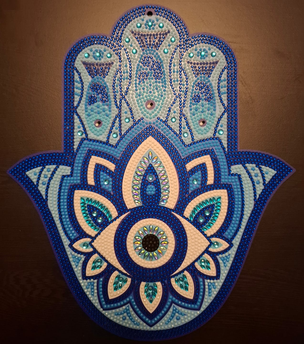Customer photo review of Crystal Art Wooden Hanging Decoration Hamsa Hand Kit