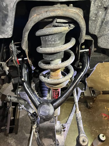 Customer photo review of KSP Front Upper Control Arms For 2007-2018 Chevy Silverado GMC Sierra 0-2 inch Lift OEM Replacement Black, Replace Factory/Stock Part# RK80669/70 521023/024 25812725