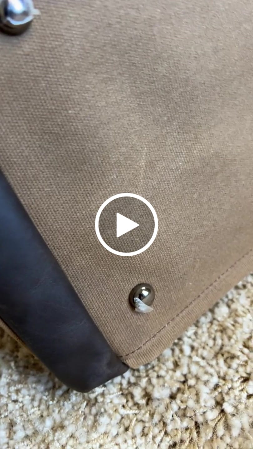 Customer video review of The Weekender - Waxed Canvas Leather Duffel