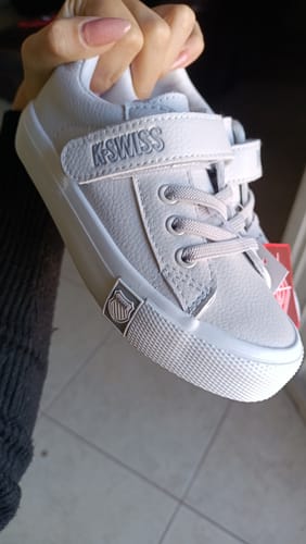 Customer photo review of Tenis Mini Trinity Ch