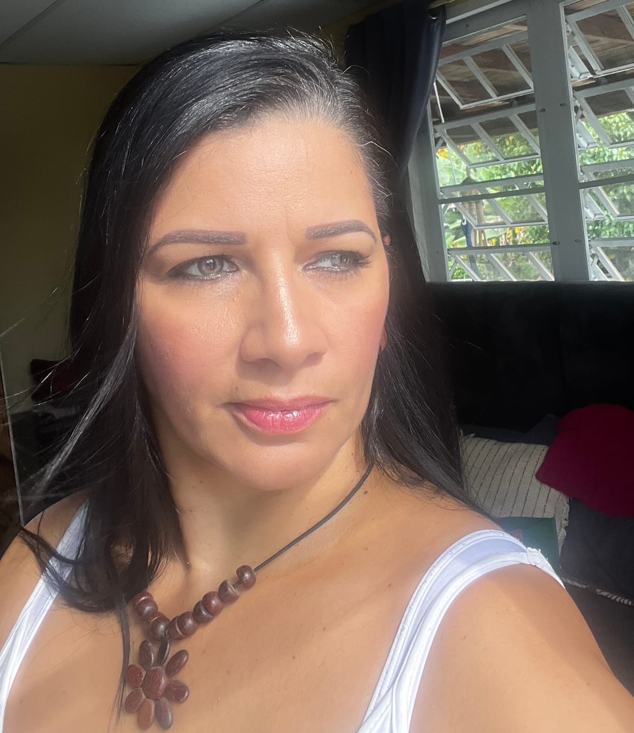 Customer photo review of DNA Taylor Blue Gray Prescription Coloured Contact Lenses