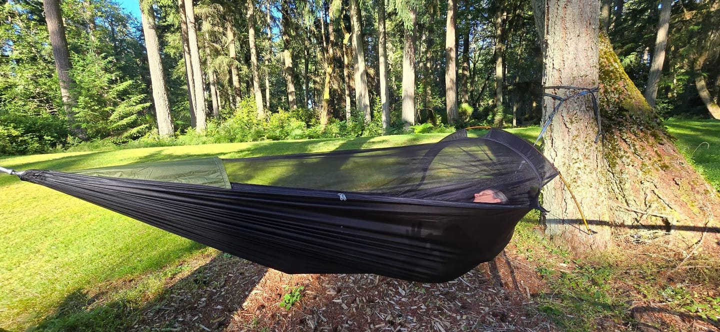 Customer photo review of Parachute 4-in-1 Ultralight Hammock with Rainproof Tarp & Mosquito Net Tent