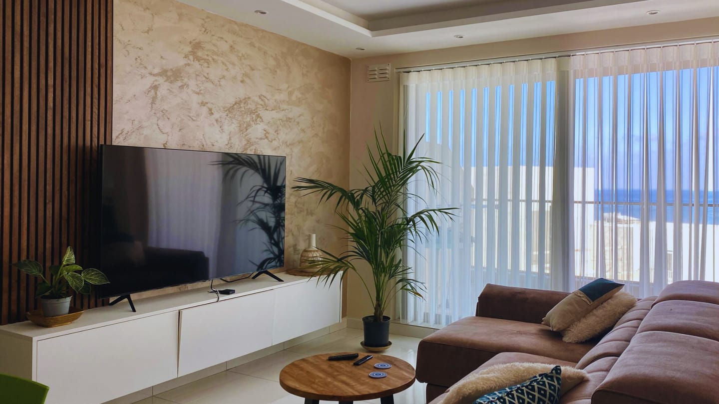 Customer photo review of Stripe Brilliant White Day & Night Vertical Sheer 40cm