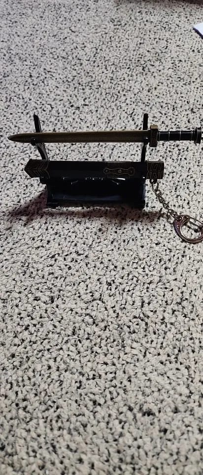Customer photo review of Mini Katana Display