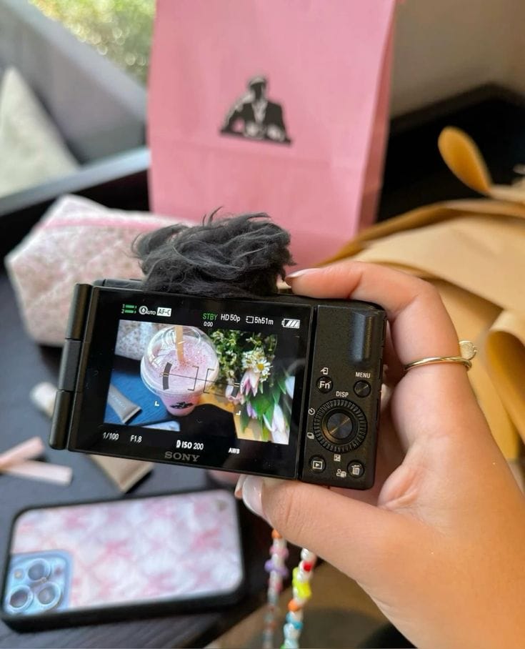 Customer photo review of SONY CYBERSHOT DSC-T77 [BLACK]
