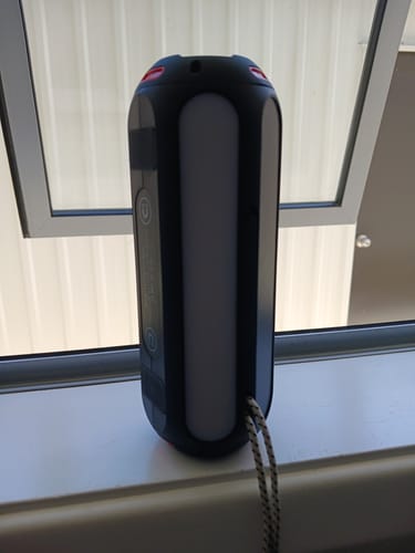Customer photo review of LYT-PRO Solar Bluetooth Speaker / Magnetic + LED