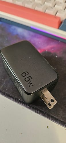 Customer photo review of Ugreen Nexode 65W USB C GaN Charger-3 Ports Wall Charger