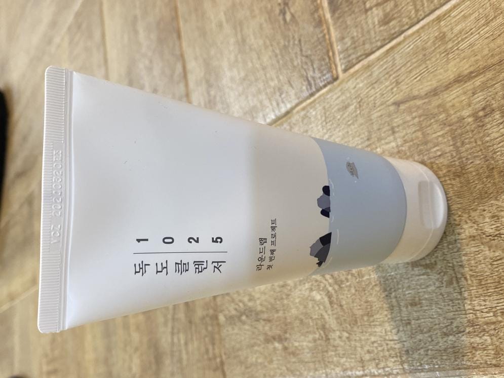 Customer photo review of ROUND LAB - 1025 Dokdo Cleanser 150 ML | Limpiador Facial