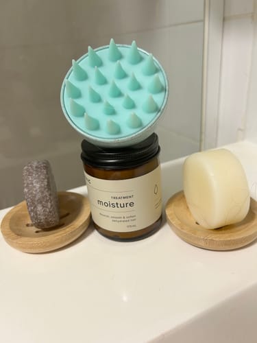 Penelope L. review of Argan Oil Starter Pack for Dry, Grey or Curly Hair (In Boxes) image 1 out of 1