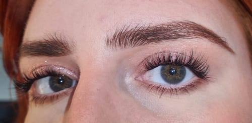 Customer photo review of Fluffy Russian Mixed Length DIY Cluster Lashes