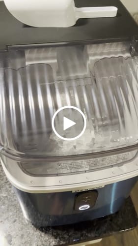 Customer video review of 34lbs/24H Nugget Ice Makers Countertop