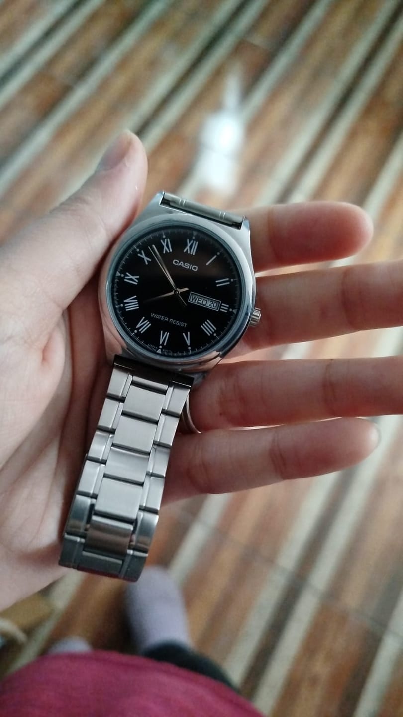Customer photo review of Reloj Casio Análogo MTP-V006D-1B Plateado