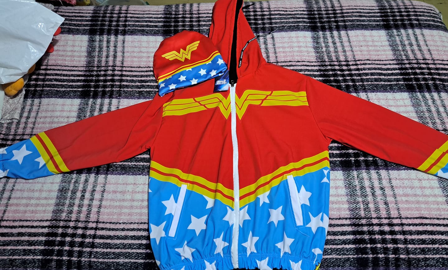 Customer photo review of Bomber Jacket Wonder Woman