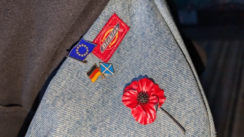 Gisele review of Poppy Red Flower Brooch image 1 out of 1