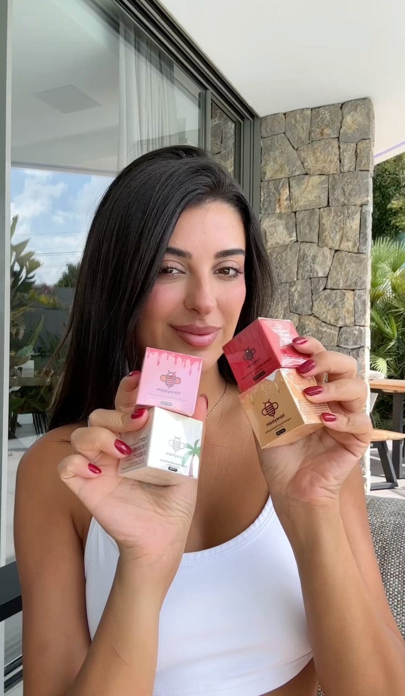 Customer photo review of Honeybalm Strawberry