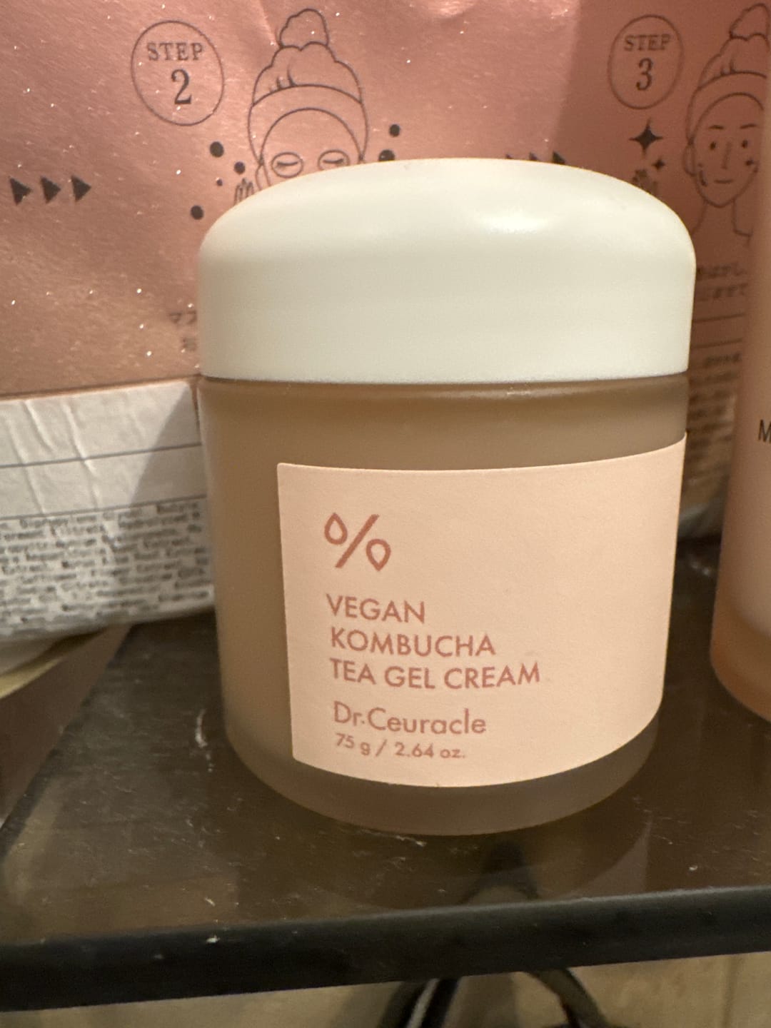 Customer photo review of Mitrinošs vegānais krēms ar kombuču Dr.Ceuracle Vegan Kombucha Tea Gel Cream
