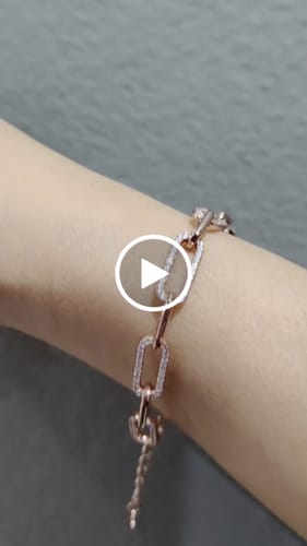 Customer video review of VERA