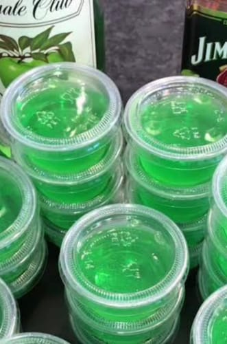 Customer photo review of Sour Puss Grape 700ml