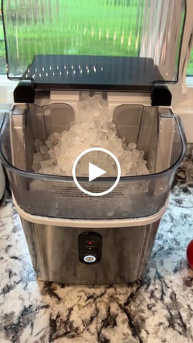 Customer video review of 34lbs/24H Nugget Ice Makers Countertop