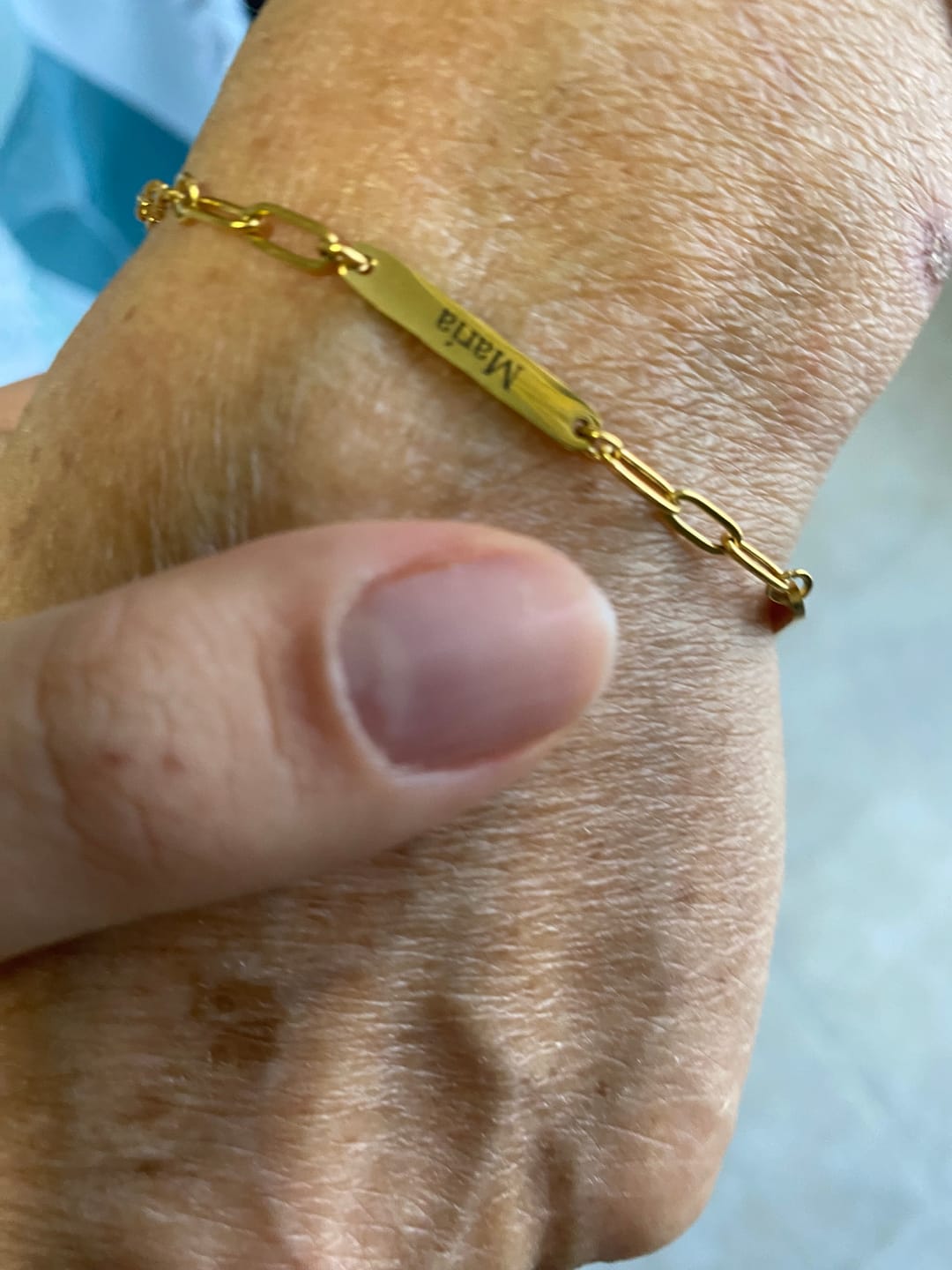 Customer photo review of Pulsera Uniones ~ Personalizable