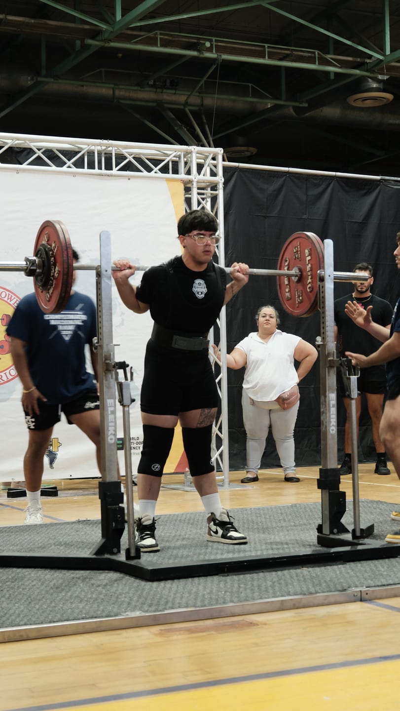 Customer photo review of 7MM Inferno Knee Sleeves - IPF Approved