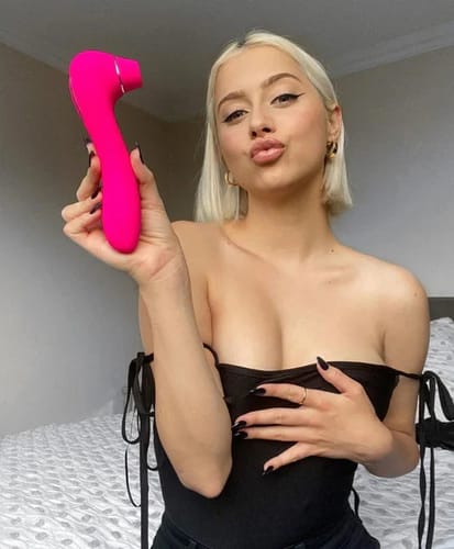 Customer photo review of Velura™ Vibrator Pro