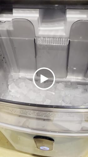 Customer video review of 34lbs/24H Nugget Ice Makers Countertop