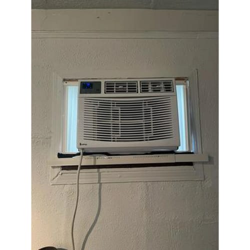 Customer photo review of 8000 BTU Window Heat Pump Air Conditioner