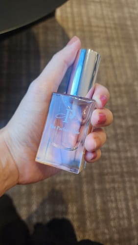 Customer photo review of No. 1117G - inspired by Rolling in Love (F)