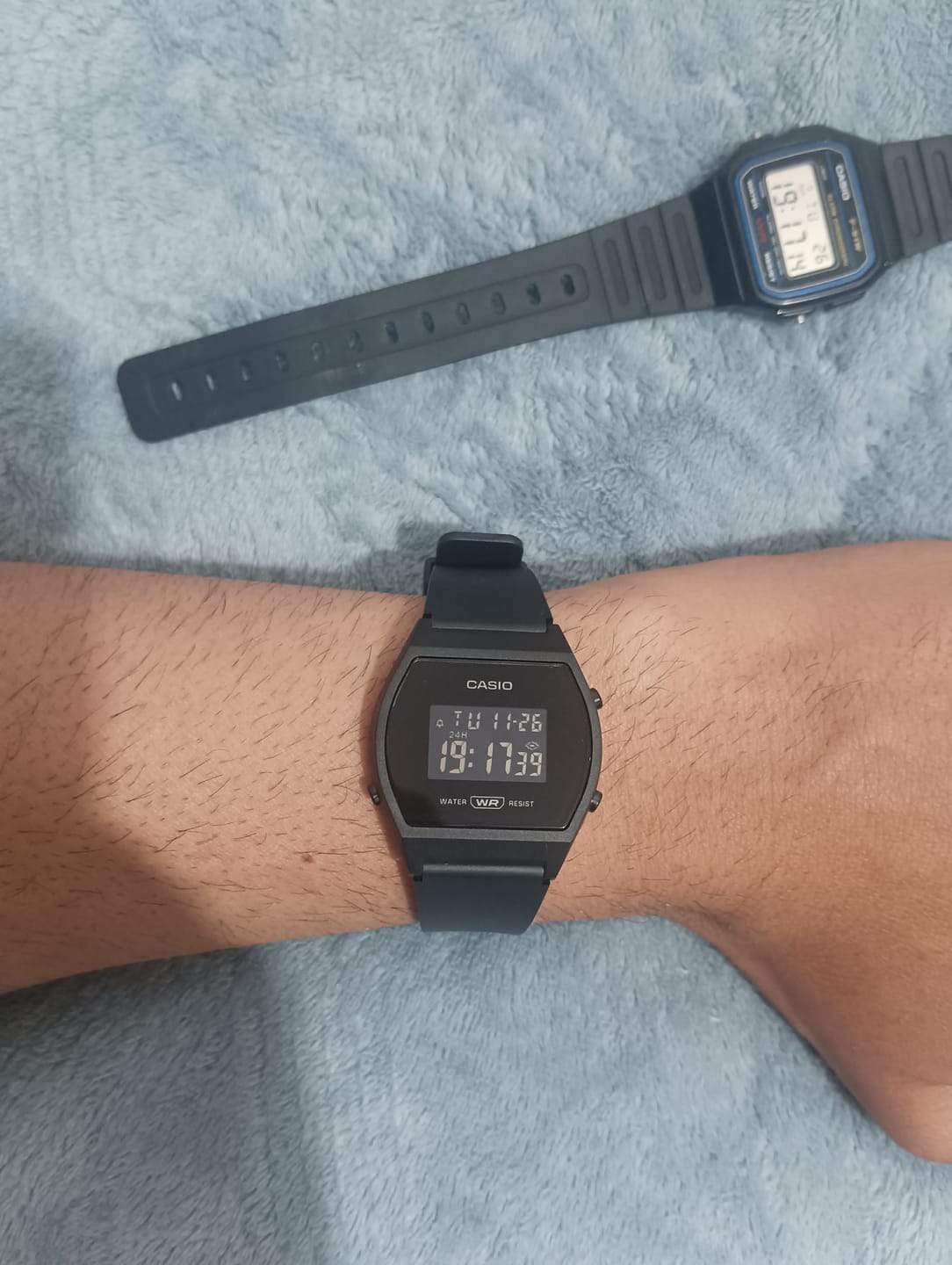 Customer photo review of Reloj Casio Vintage LW-204-1BDF Negro Pantalla Negativa