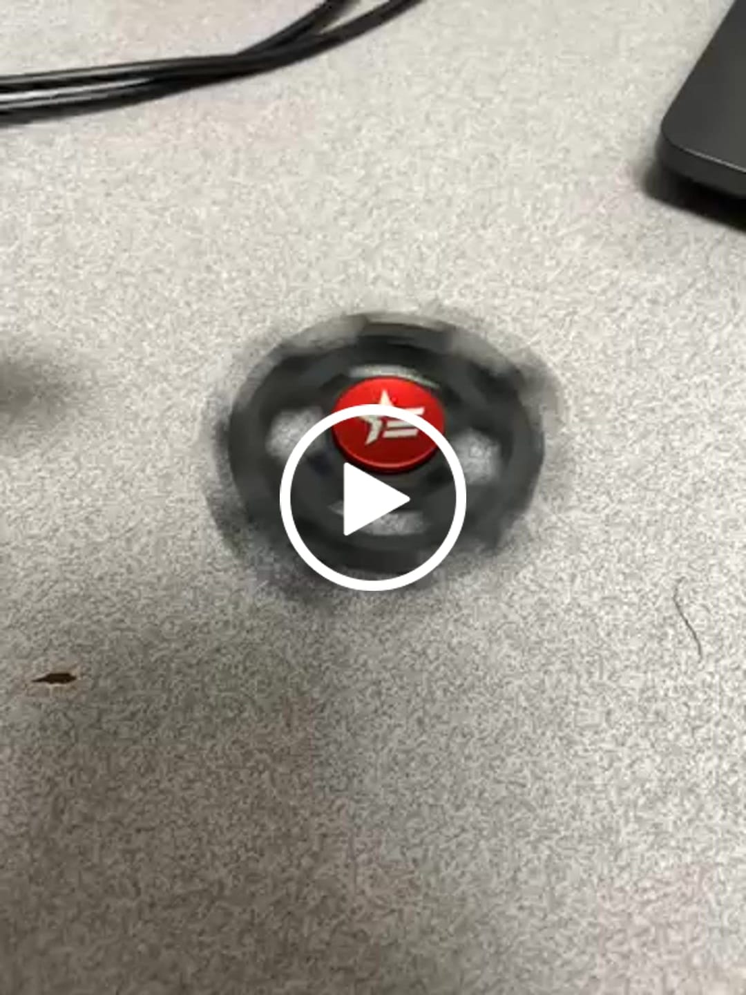 Customer video review of Multi-Tool & Fidget Spinner Combo