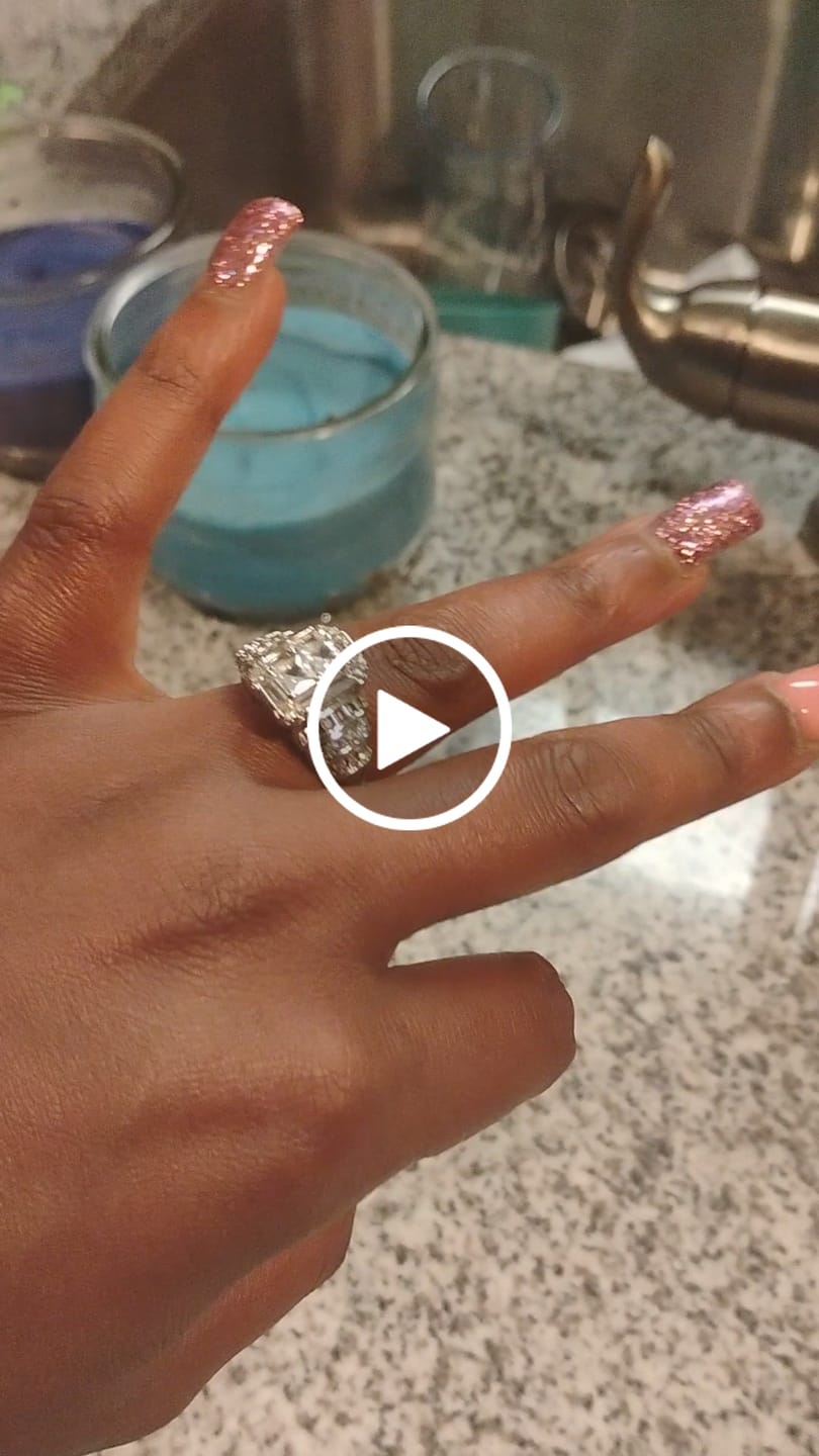 Customer video review of Luxury 5ct Topaz Finger Ring 925 Sterling Silver