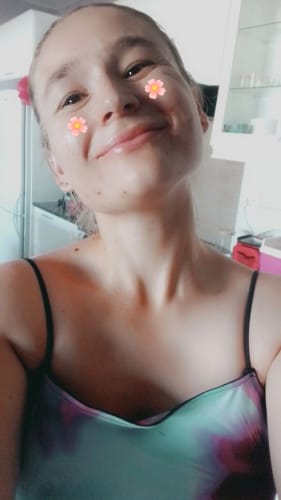 Customer photo review of Glo Refresh Cleanser