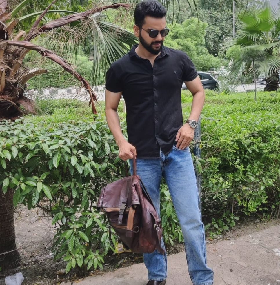 Customer photo review of Ortiz Roll-Top Backpack