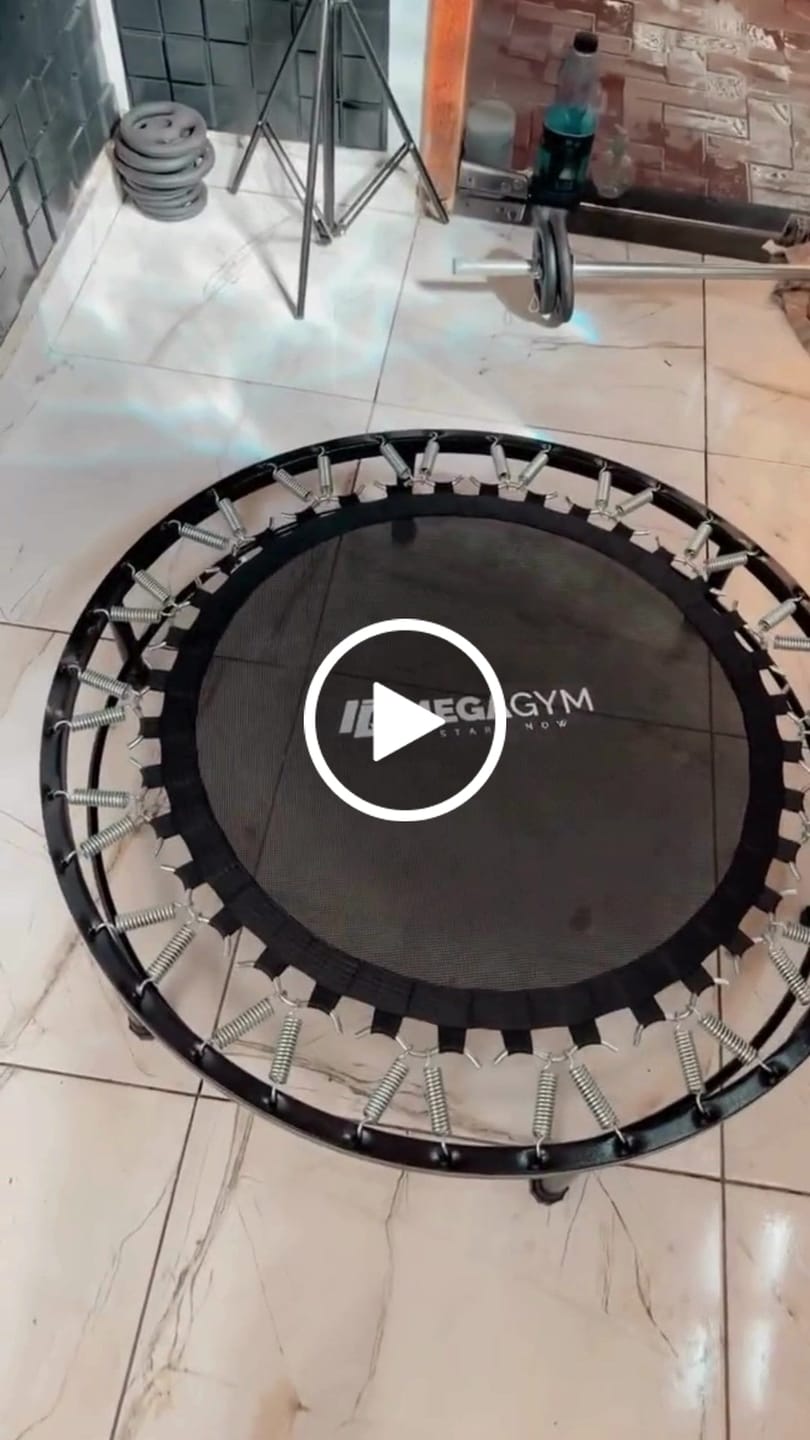 Customer video review of Mini Jump Trampolim Profissional 36 Molas