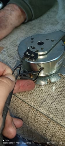 Customer photo review of Freno Electromagnético del Scooter Eléctrico Veleco Draco