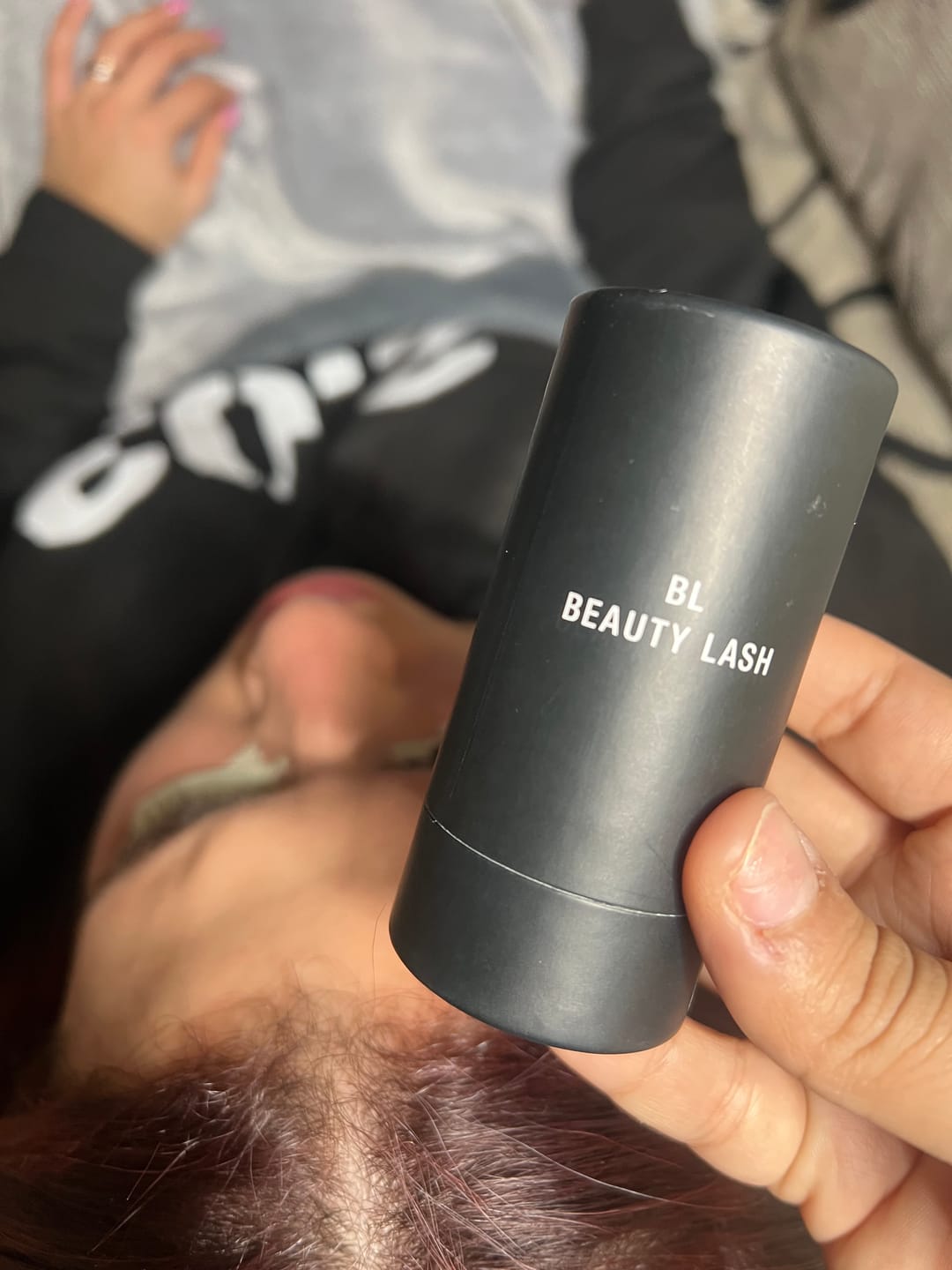Customer photo review of Elite Glue