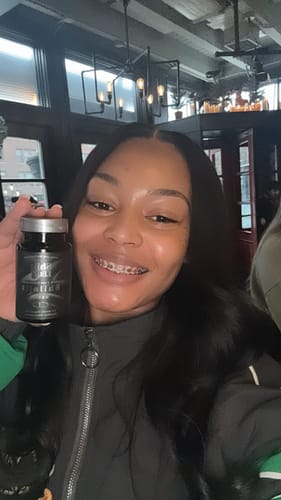 Customer photo review of Shilajit Resin Capsules