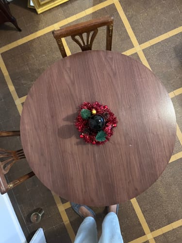 Customer photo review of Table a manger 4 personnes en pin massif D90 finition noyer