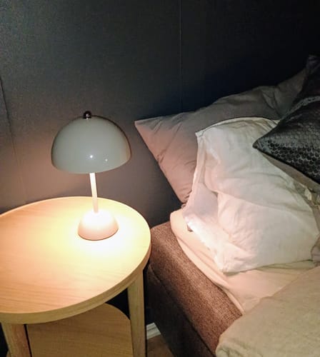 Customer photo review of Bordslampa - Svamplampa Flowerbud - Batteridriven 5000 mAH