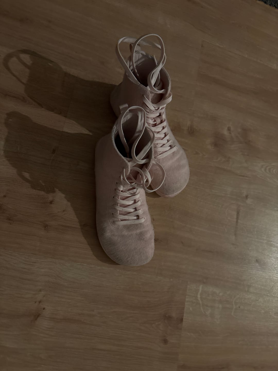 Customer photo review of Vaistoa Tunto -paljasjalkatennarit