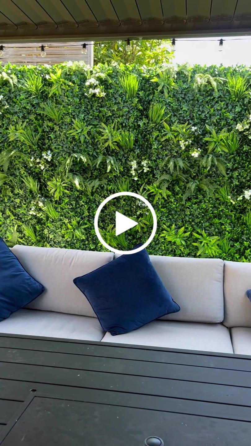 Customer video review of Flowering White Jasmine Fake Green Wall / Artificial Vertical Garden 1m x 1m UV Resistant