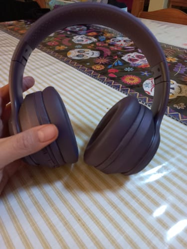 Customer photo review of Audífonos inalámbricos On ear | STF Soar ANC | 30 hrs uso función dual morado