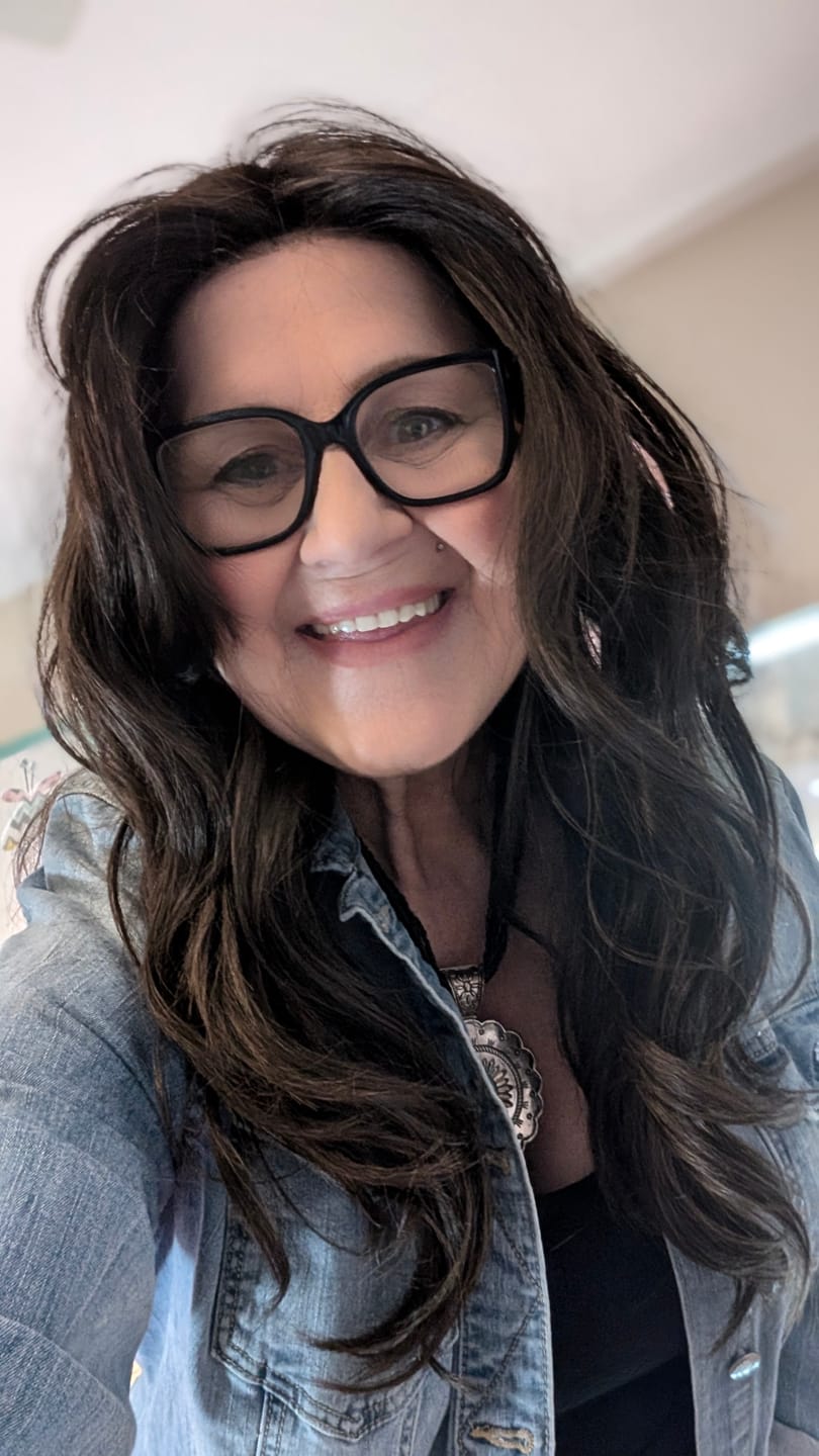 Customer photo review of LIVING LEGEND - Dark Brown*