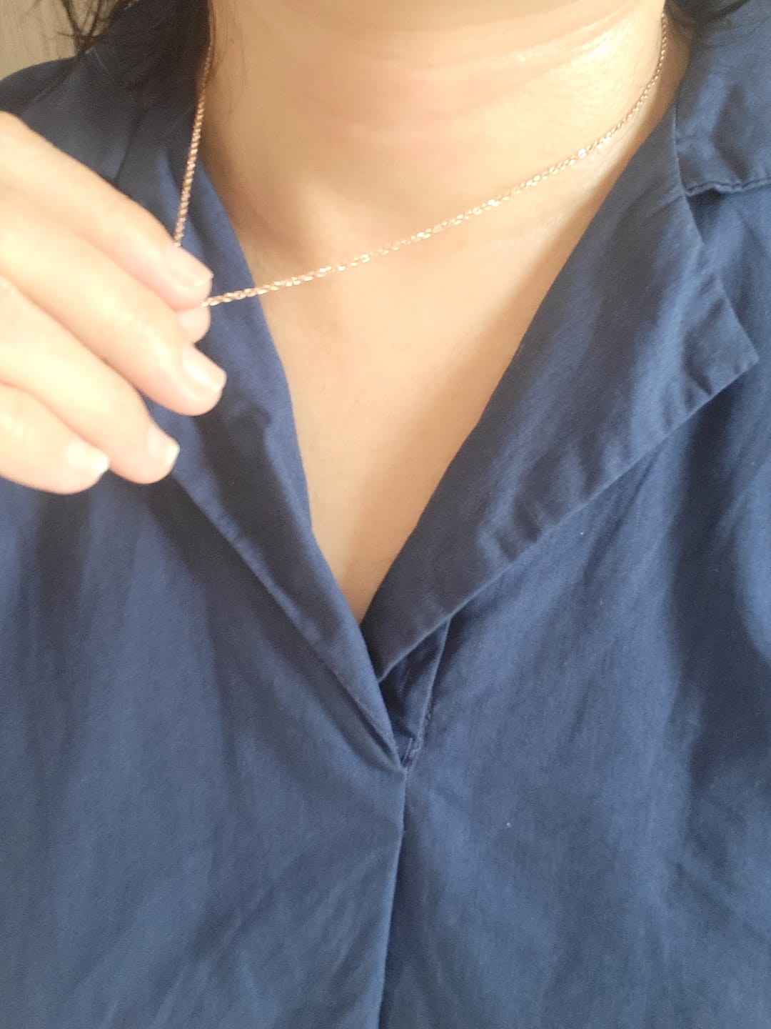 Customer photo review of Thin Rolo Chain Necklace