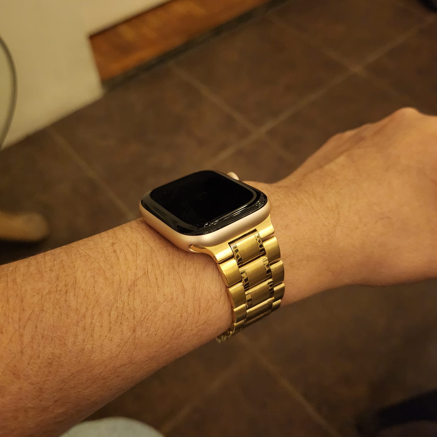 Customer photo review of Kyra Metal Strap