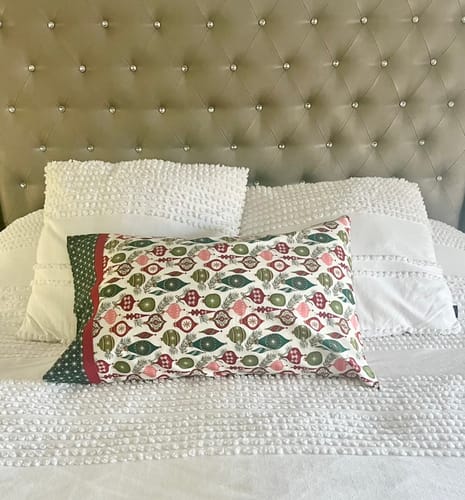 Customer photo review of Ornaments Cream Pillowcase Kit with Free Pattern