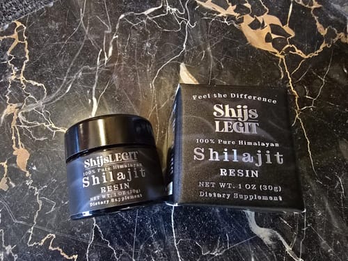 Customer photo review of Shilajit Resin Jar 30g