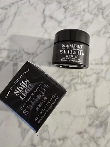 Customer photo review of Shilajit Resin Jar 30g
